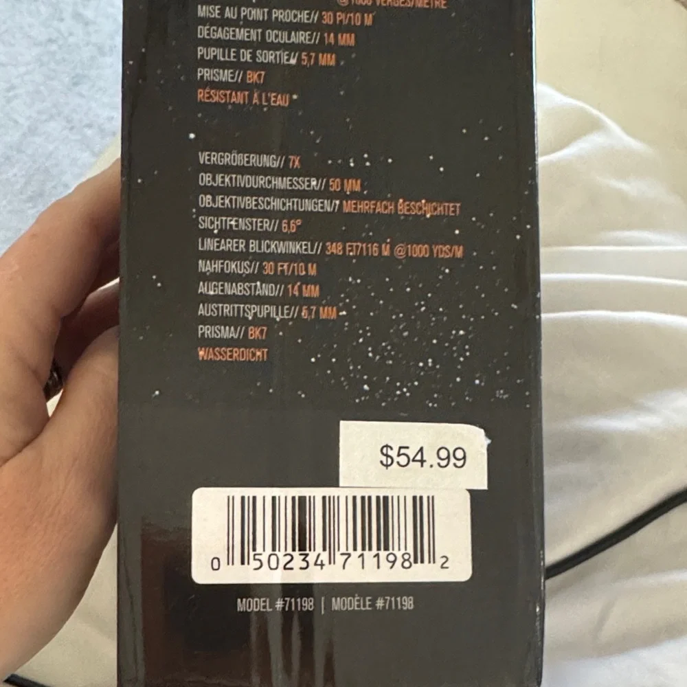 *New and Unboxed* Celestron Cometron 7X50 Black Binoculars